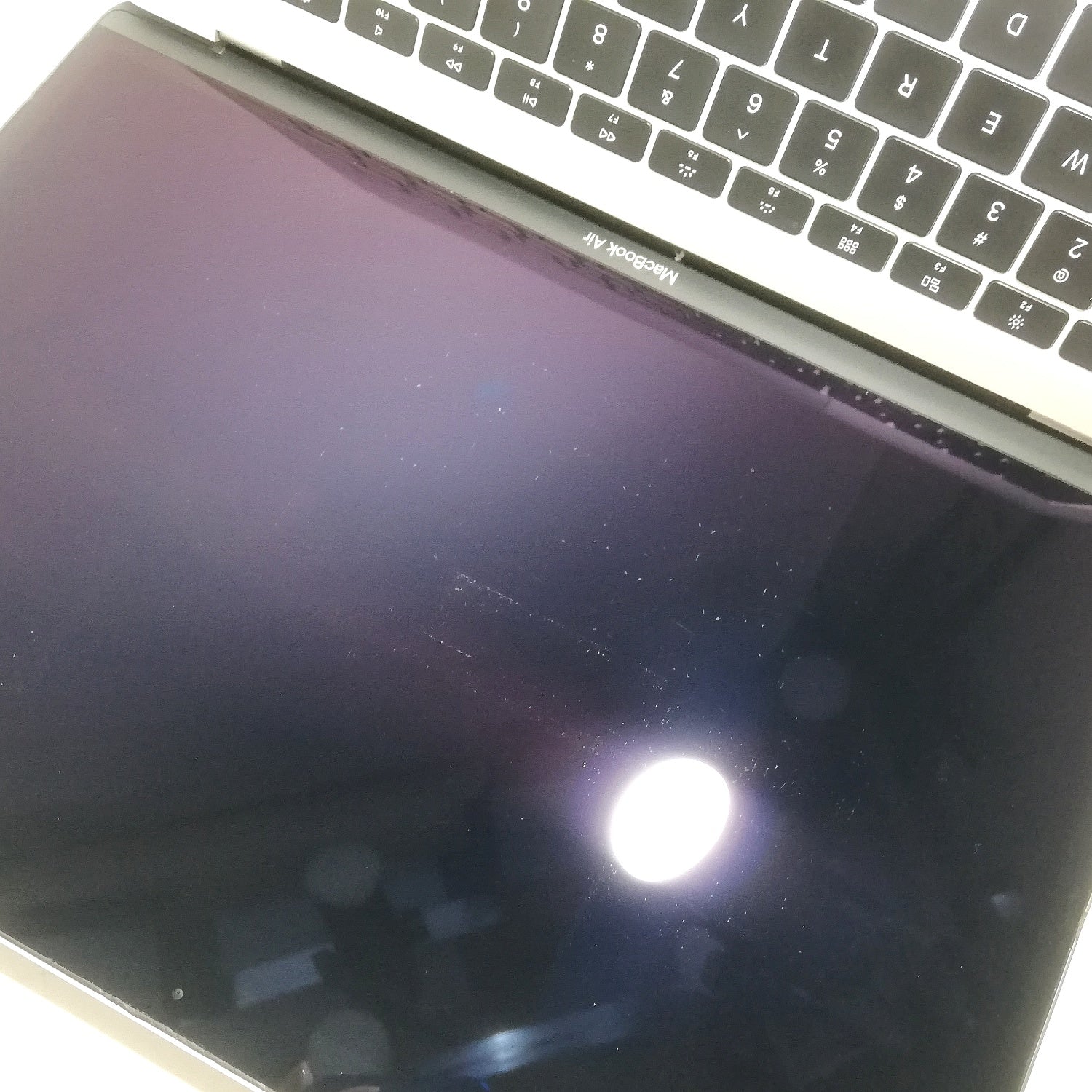 MacBook 中古 販売】MacBook Air Retina Display / 13インチ / 2018