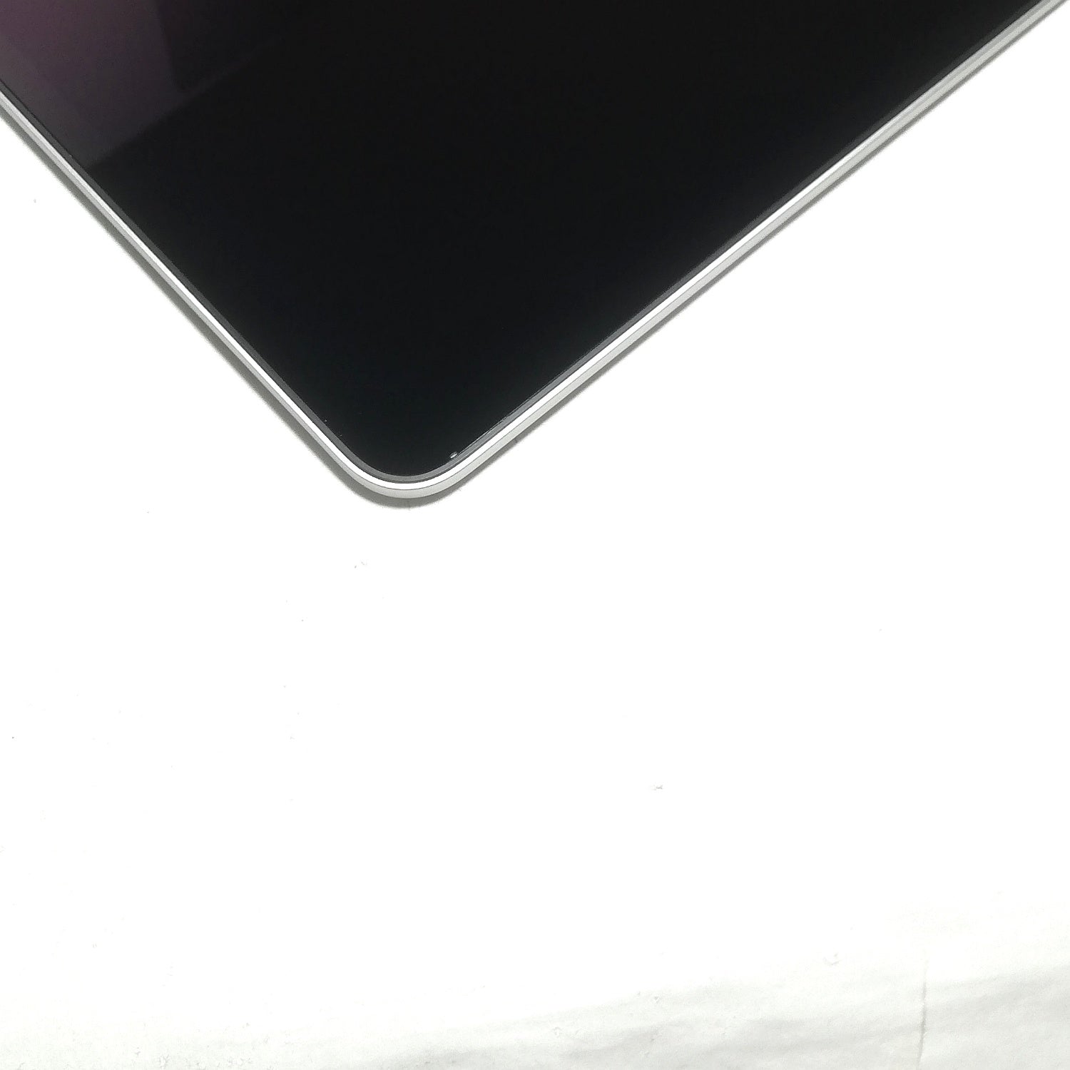 MacBook 中古 販売】MacBook Air M3 / 13インチ / 2024 / 16GB / 1TB