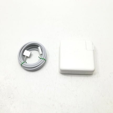 MacBook Pro M1 Pro / 14インチ / 2021 / 32GB / 1TB / シルバー / ランク:C / MKGT3J/A / 【中古品管理番号:41214】