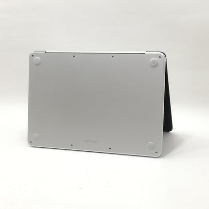 MacBook Neo / 13インチ / 2026 / 8GB / 512GB / シルバー / ランク:A / MHFC4J/A / 【中古品管理番号:41217】