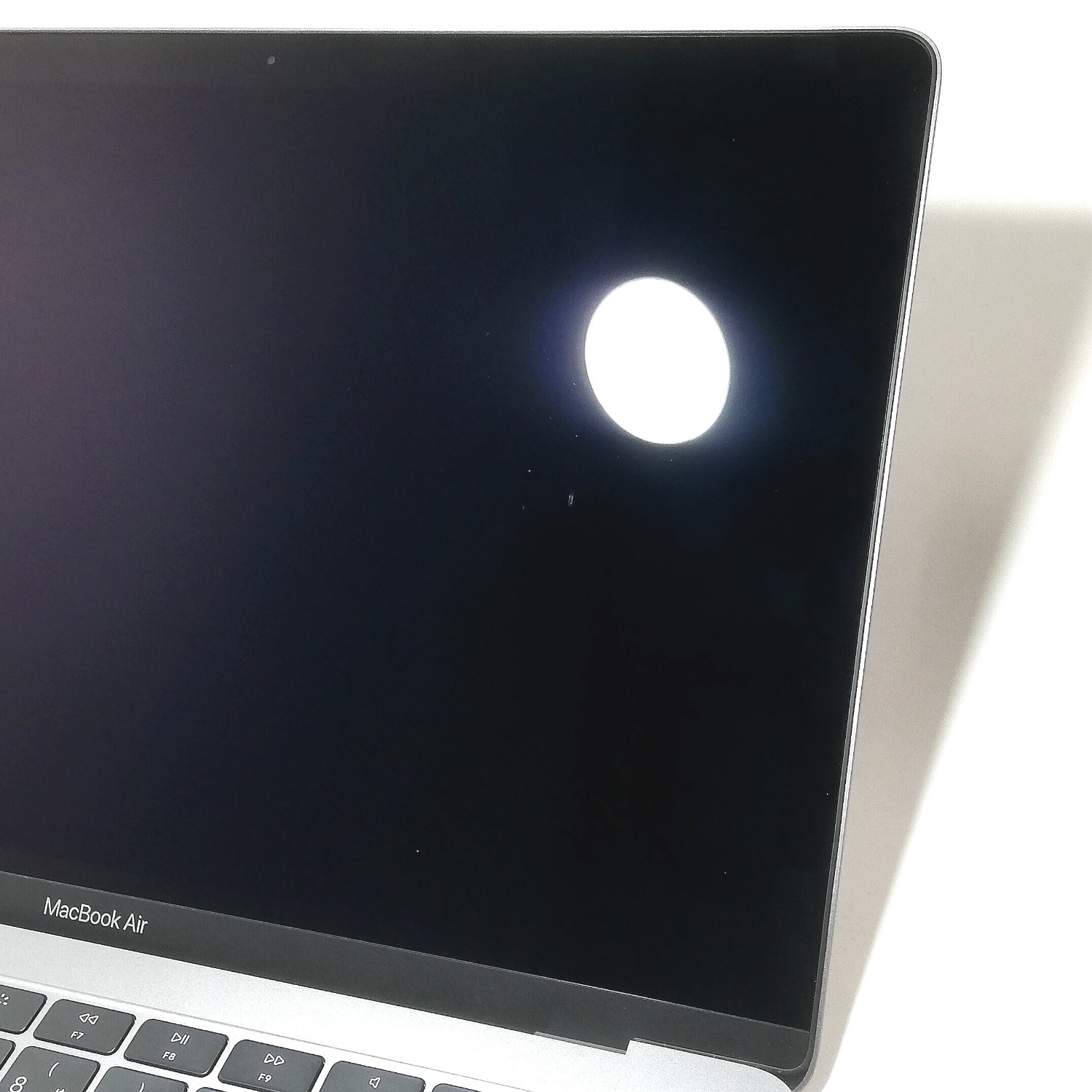 MacBook 中古 販売】MacBook Air Retina Display / 13インチ / 2019 MacBook 中古 販売】MacBook Air Retina Display / 13インチ / 2019