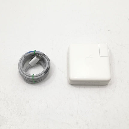 MacBook Air M3 / 15インチ / 2024 / 16GB / 512GB / スペースグレイ / ランク:C / MXD13J/A / 【中古品管理番号:41263】