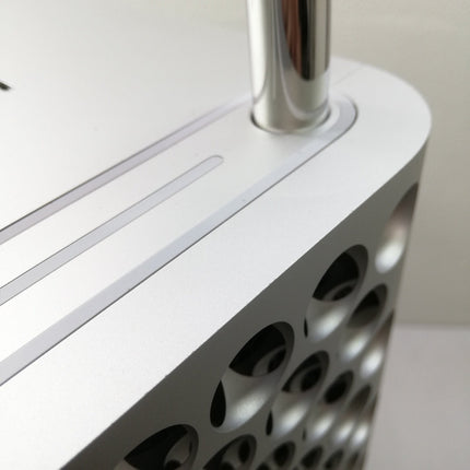 Mac Pro / 2019 / 32GB / 2TB / シルバー / ランク:B / Z0W3 / 【中古品管理番号:41278】