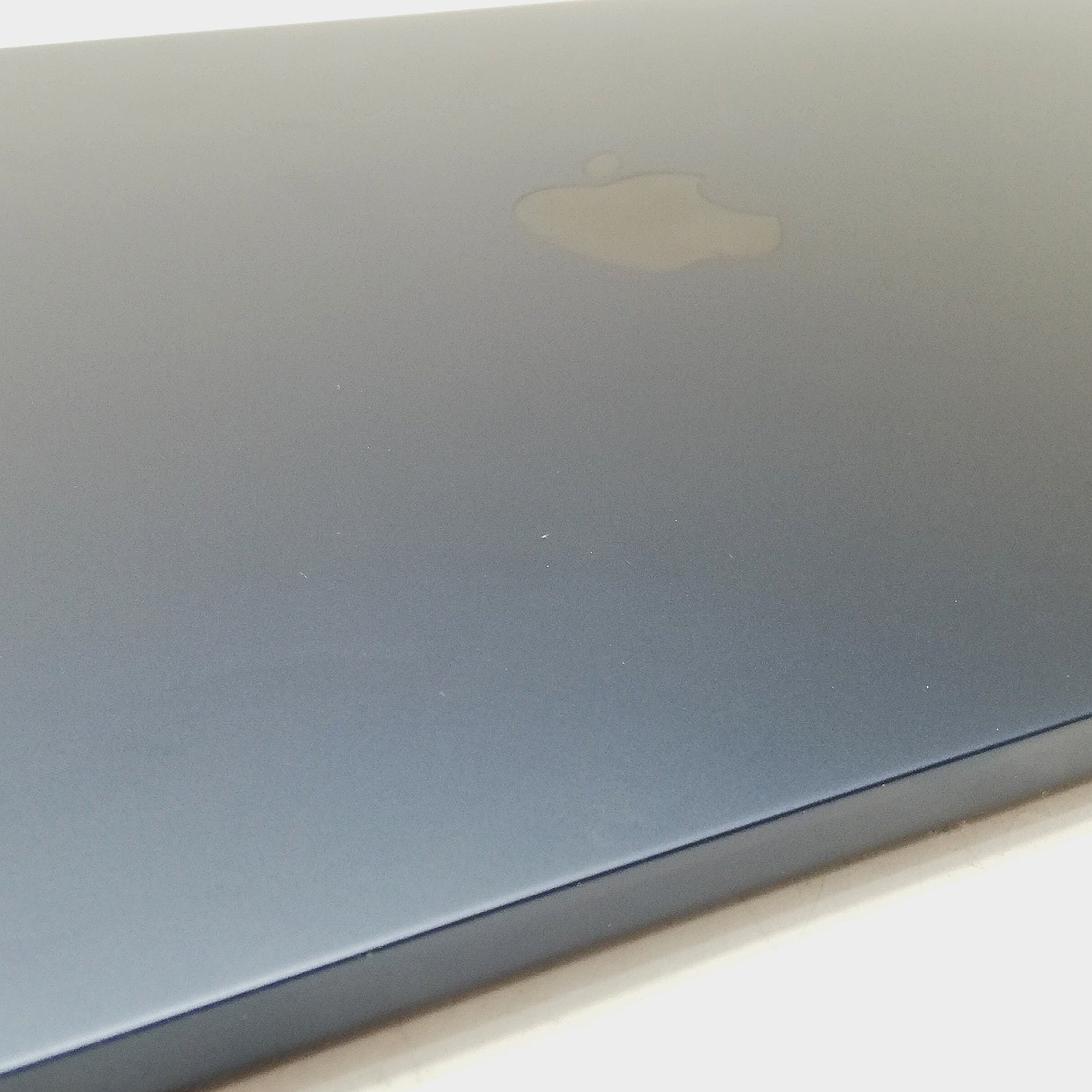 MacBook 中古 販売】MacBook Air M2 / 15インチ / 2023 / 24GB / 512GB