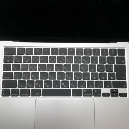 MacBook Air M2 / 13インチ / 2022 / 8GB / 512GB / シルバー / ランク:B / MLY03J/A / 【中古品管理番号:41314】
