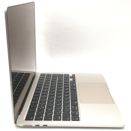 MacBook Air M2 / 13インチ / 2022(2024) / 16GB / 256GB / スターライト / ランク:A / MC7W4J/A / 【中古品管理番号:41318】