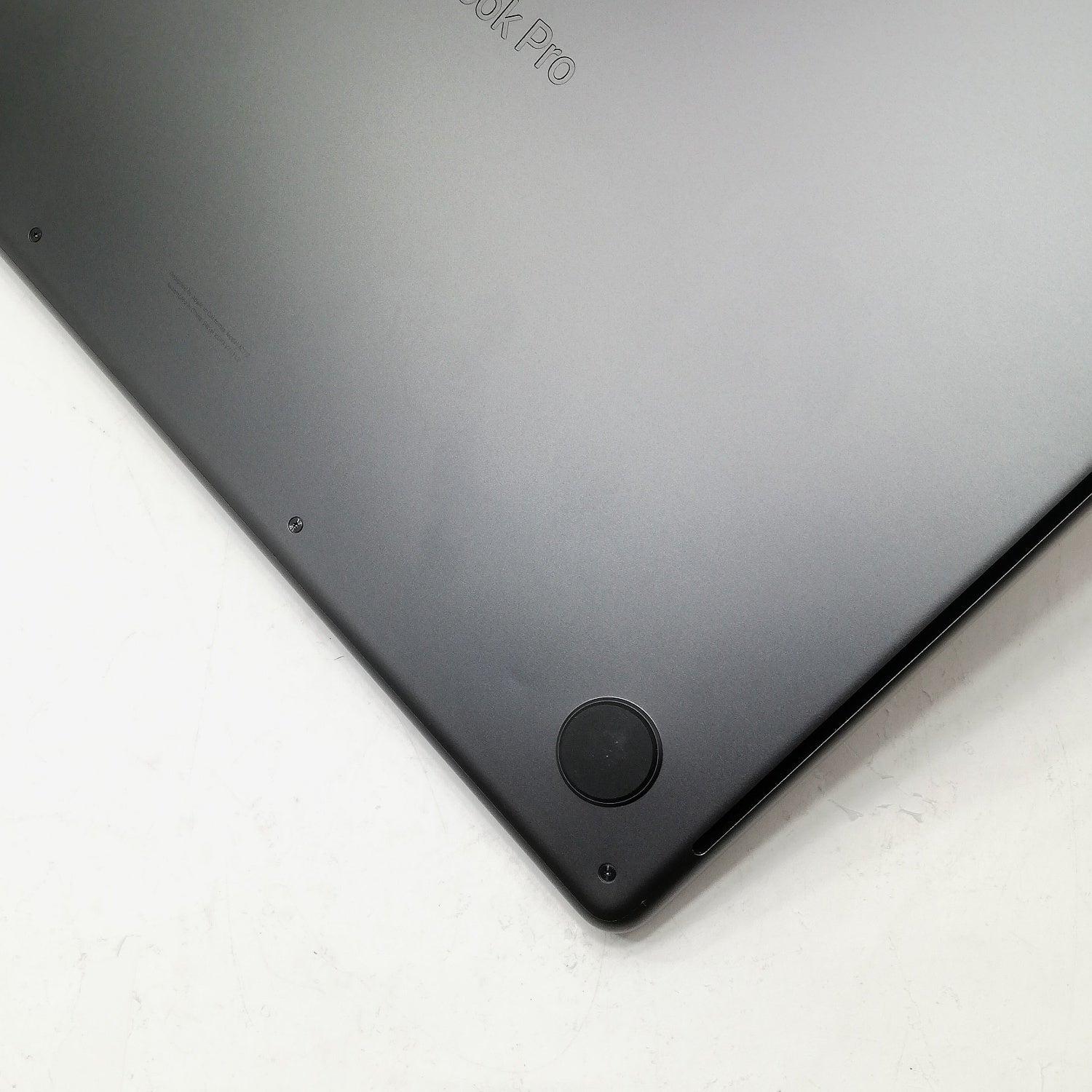 MacBook 中古 販売】MacBook Pro M4 / 14インチ / 2024 / 16GB / 512GB