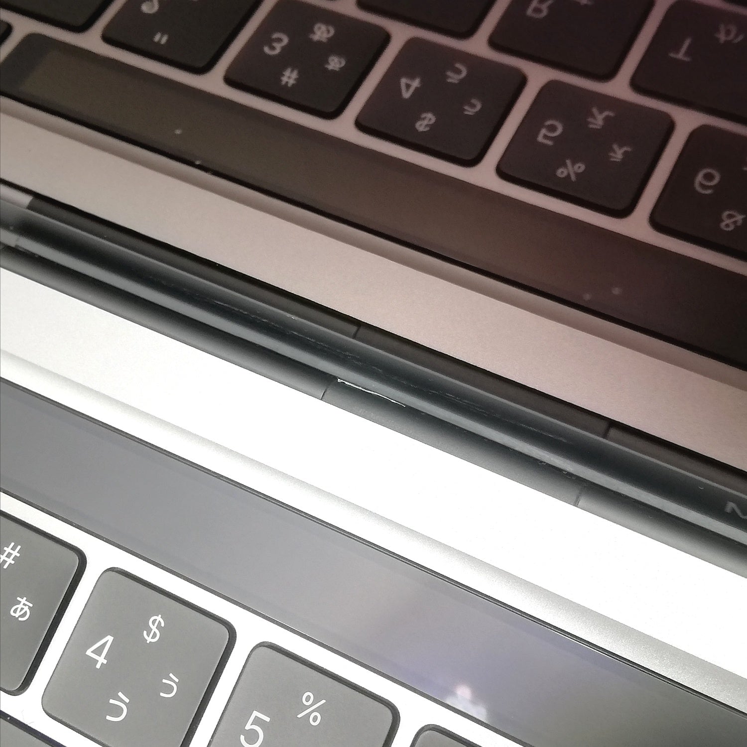 MacBook 中古 販売】MacBook Pro M2 / 13インチ / 2022 / 8GB / 256GB