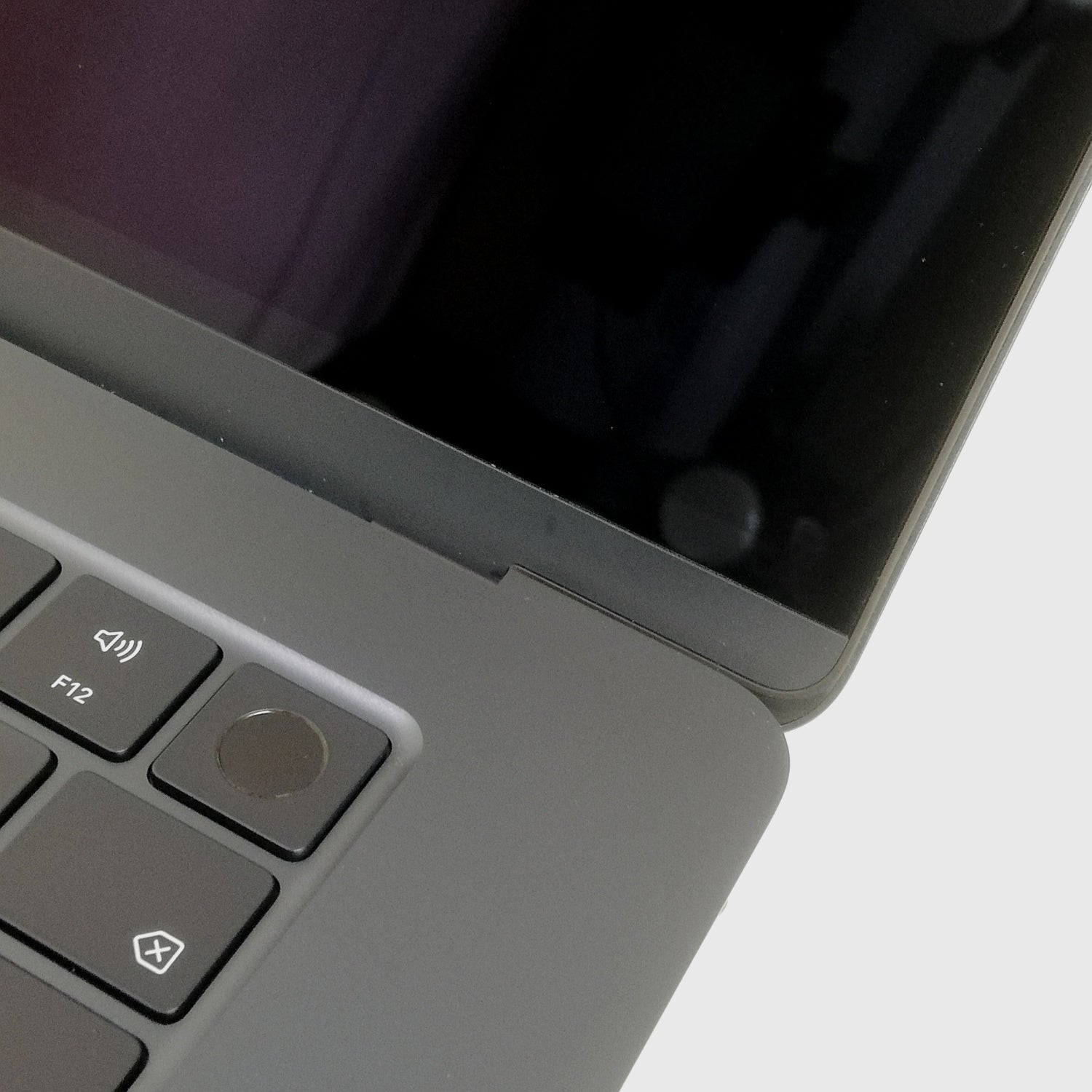 MacBook 中古 販売】MacBook Air M2 / 15インチ / 2023 / 8GB / 256GB
