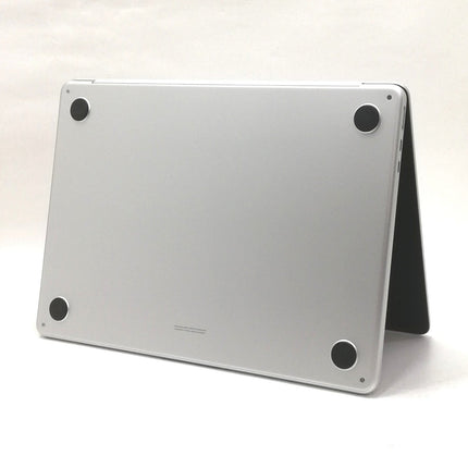MacBook Air M2 / 13インチ / 2022(2024) / 16GB / 256GB / シルバー / ランク:A / MC7V4J/A / 【中古品管理番号:41345】