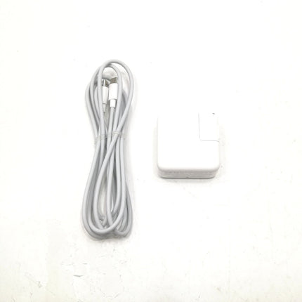 【販売強化プライス！】MacBook Air M1 / 13インチ / Mid2020 / 8GB / 512GB / シルバー / ランク:C / MGNA3J/A / 【中古品管理番号:41374】
