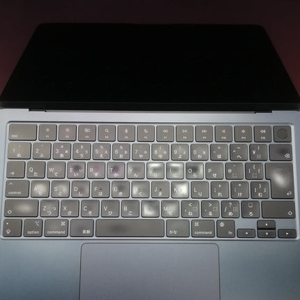 MacBook Air M2 / 13インチ / 2022(2024) / 16GB / 256GB / ミッドナイト / ランク:B / MC7X4J/A / 【中古品管理番号:41382】
