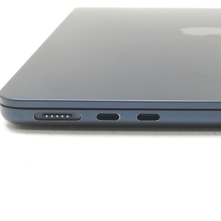 MacBook Air M2 / 13インチ / 2022(2024) / 16GB / 256GB / ミッドナイト / ランク:B / MC7X4J/A / 【中古品管理番号:41382】