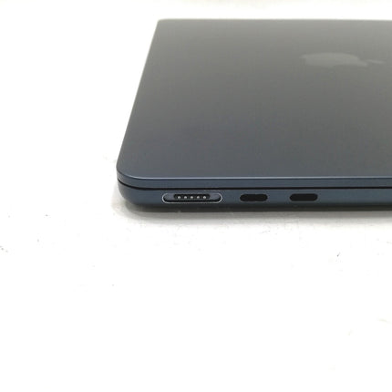 MacBook Air M2 / 13インチ / 2022 / 8GB / 256GB / ミッドナイト / ランク:B / MLY33J/A / A2681 【中古品管理番号:41384】