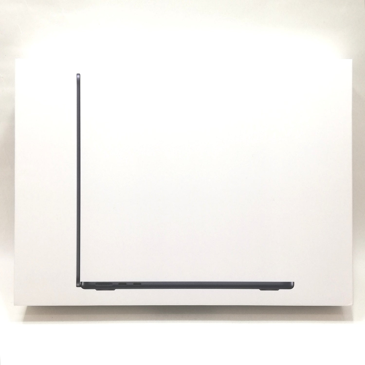 MacBook 中古 販売】MacBook Air M2 / 13インチ / 2022(2024) / 16GB