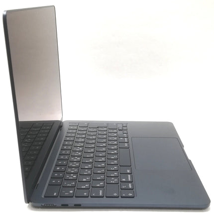 MacBook Air M4 / 13インチ / 2025 / 16GB / 256GB / ミッドナイト / ランク:A / MW123J/A / 【中古品管理番号:41418】