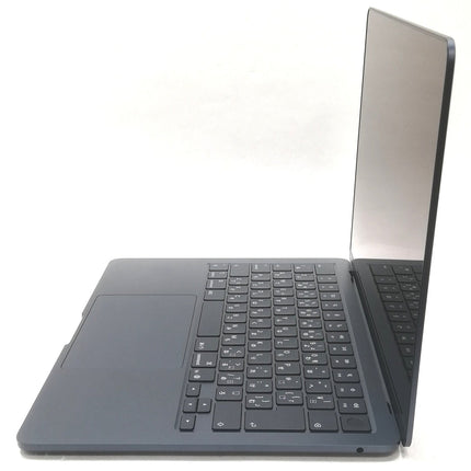 MacBook Air M4 / 13インチ / 2025 / 16GB / 256GB / ミッドナイト / ランク:A / MW123J/A / 【中古品管理番号:41418】
