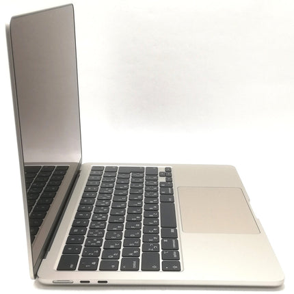 MacBook Air M2 / 13インチ / 2022 / 8GB / 256GB / スターライト / ランク:B / MLY13J/A / A2681 【中古品管理番号:41419】