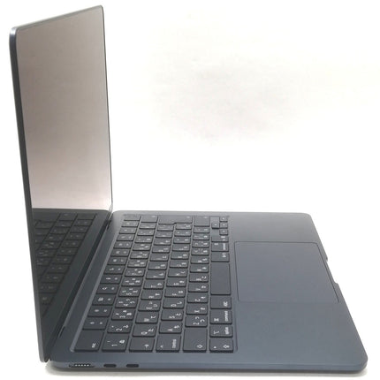 MacBook Air M4 / 13インチ / 2025 / 16GB / 256GB / ミッドナイト / ランク:B / MW123J/A / 【中古品管理番号:41425】