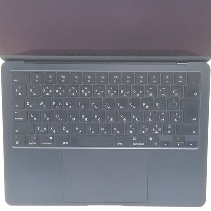 MacBook Air M2 / 13インチ / 2022 / 8GB / 256GB / ミッドナイト / ランク:B / MLY33J/A / 【中古品管理番号:41434】