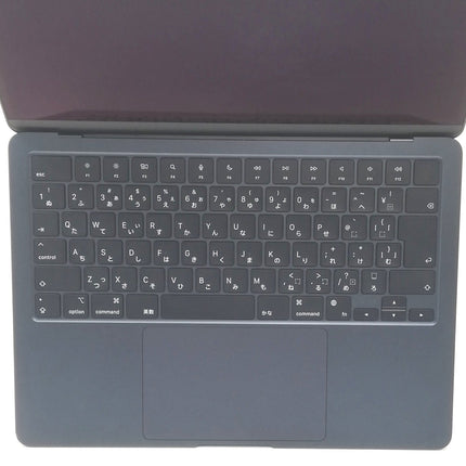 MacBook Air M2 / 13インチ / 2022 / 8GB / 256GB / ミッドナイト / ランク:B / MLY33J/A / 【中古品管理番号:41441】