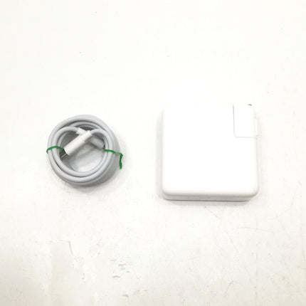 【販売強化プライス！】MacBook Pro M1 / 13インチ / Mid2020 / 16GB / 1TB / シルバー / ランク:C / MYDC2J/A / 【中古品管理番号:41446】