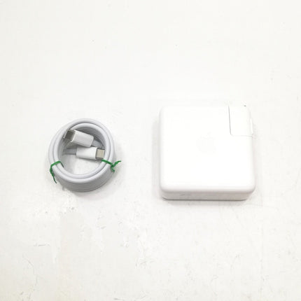 MacBook Air M1 / 13インチ / 2020 / 16GB / 512GB / スペースグレイ / ランク:B / MGN73J/A / A2337 【中古品管理番号:41451】