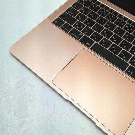 MacBook Air Retina Display / 13インチ / 2018 / 8GB / 128GB / ゴールド / ランク:C / MREE2J/A / 【中古品管理番号:41464】