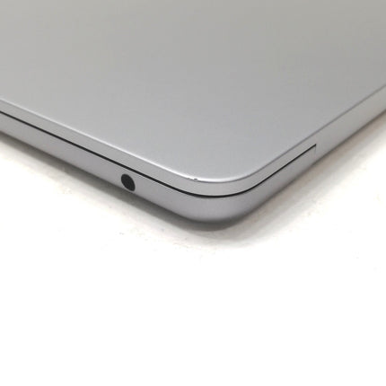 MacBook Air M2 / 13インチ / 2022 / 16GB / 256GB / スペースグレイ / ランク:B / MLXW3J/A / A2681 【中古品管理番号:41465】