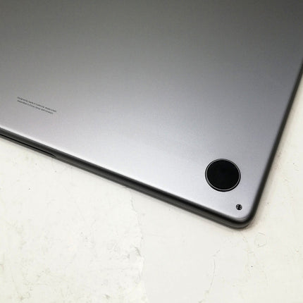 MacBook Air M2 / 13インチ / 2022 / 16GB / 256GB / スペースグレイ / ランク:B / MLXW3J/A / A2681 【中古品管理番号:41465】
