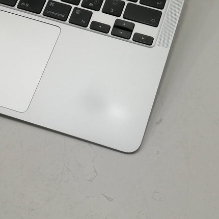 MacBook Air M1 / 13インチ / Mid2020 / 16GB / 1TB / シルバー / ランク:C / MGN93J/A / 【中古品管理番号:41473】