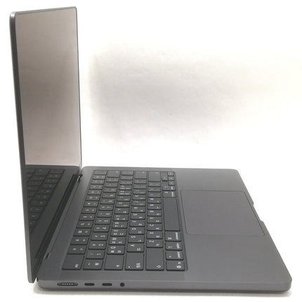MacBook Pro M5 / 14インチ / 2025 / 24GB / 1TB / スペースブラック / ランク:B / MDE34J/A / 【中古品管理番号:41477】