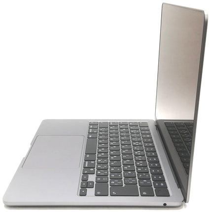 MacBook Air M2 / 13インチ / 2022 / 8GB / 256GB / スペースグレイ / ランク:B / MLXW3J/A / A2681 【中古品管理番号:41504】