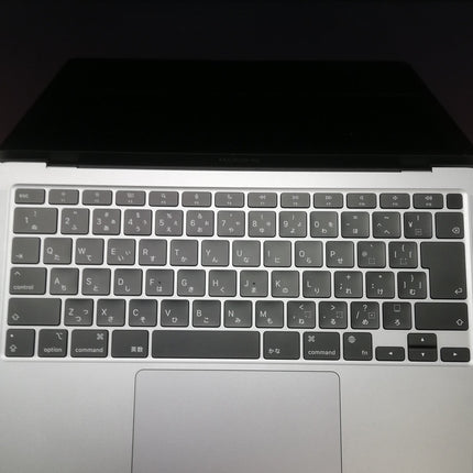 MacBook Air M1 / 13インチ / Mid2020 / 8GB / 256GB / スペースグレイ / ランク:B / MGN63J/A / 【中古品管理番号:41505】