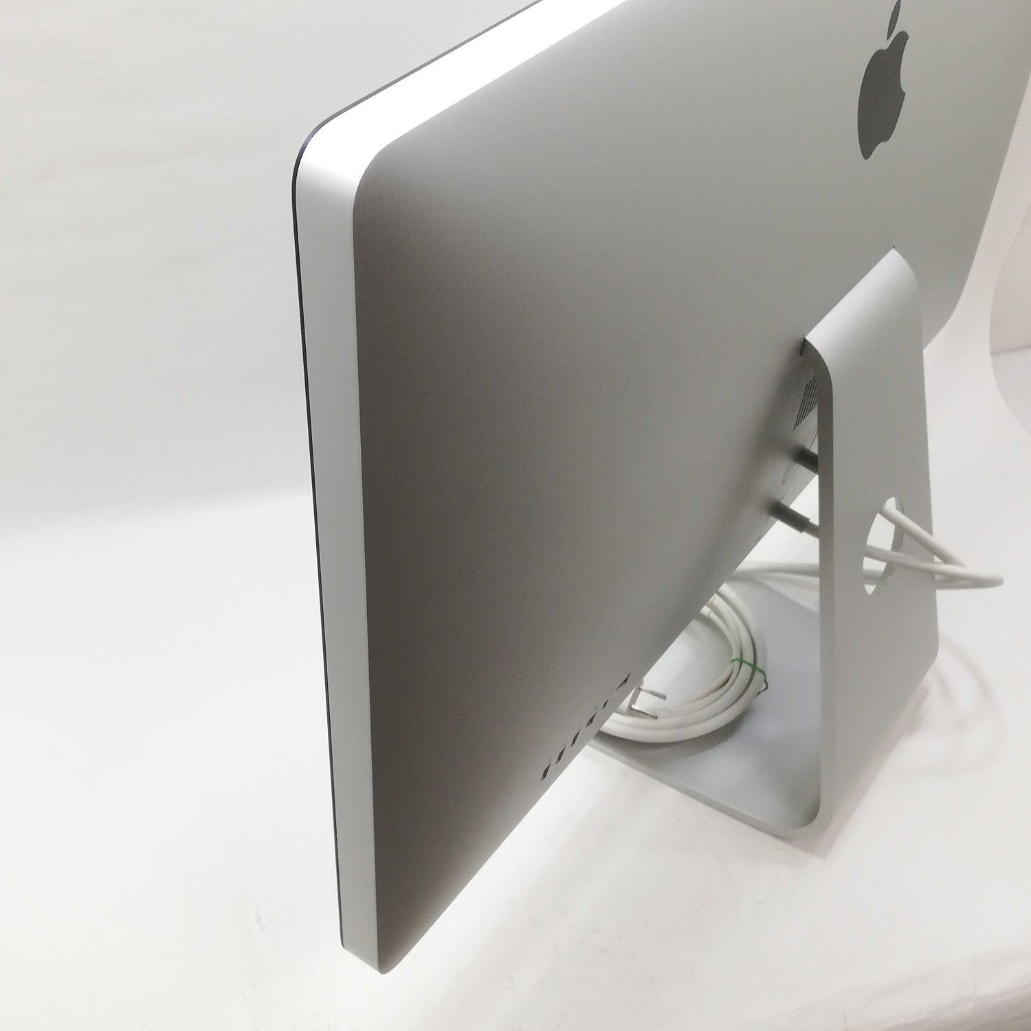 Thunderbolt 中古 販売】Thunderbolt Display / 27インチ / シルバー