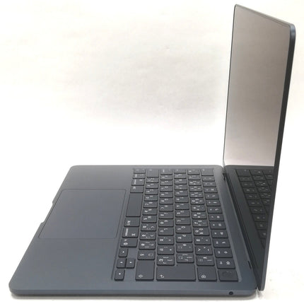 MacBook Air M4 / 13インチ / 2025 / 16GB / 256GB / ミッドナイト / ランク:A / MW123J/A / 【中古品管理番号:41512】