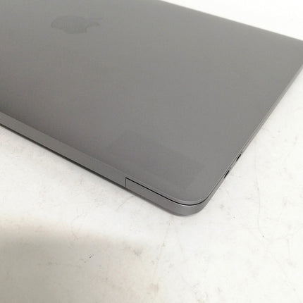 MacBook Pro M2 / 13インチ / 2022 / 16GB / 512GB / スペースグレイ / ランク:B / MNEJ3J/A / 【中古品管理番号:41515】