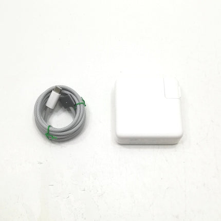 MacBook Pro M2Pro / 14インチ / 2023 / 32GB / 512GB / スペースグレイ / ランク:B / MPHE3J/A / 【中古品管理番号:41520】
