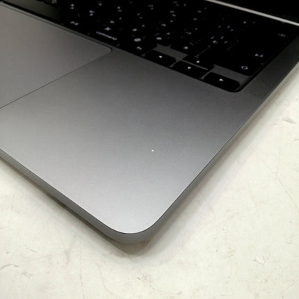 MacBook Pro M2 / 13インチ / 2022 / 8GB / 512GB / スペースグレイ / ランク:B / MNEJ3J/A / 【中古品管理番号:41525】