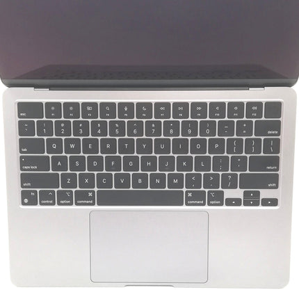 MacBook Air M2 / 13インチ / 2022 / 16GB / 512GB / スペースグレイ / ランク:B / MLXW3J/A / 【中古品管理番号:41527】