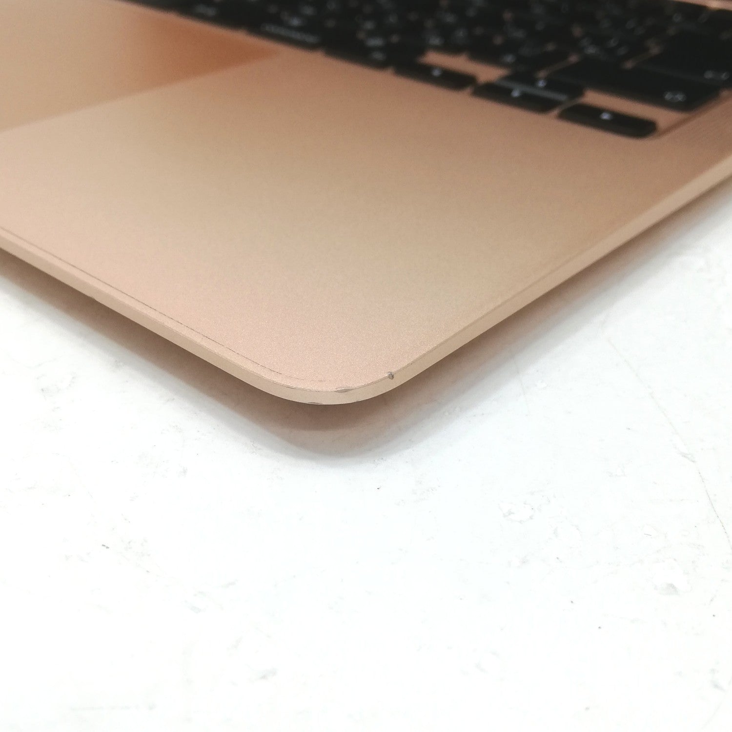 MacBook 中古 販売】MacBook Air M1 / 13インチ / Mid2020 / 8GB