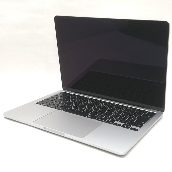 MacBook Air M2 / 13インチ / 2022(2024) / 16GB / 256GB / シルバー / ランク:B / MC7V4J/A / 【中古品管理番号:41540】