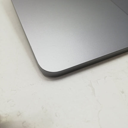 MacBook Pro M2 / 13インチ / 2022 / 8GB / 512GB / スペースグレイ / ランク:C / MNEJ3J/A / 【中古品管理番号:41542】