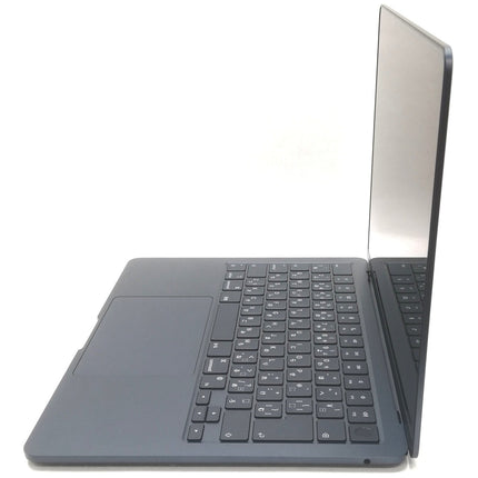 MacBook Air M2 / 13インチ / 2022 / 16GB / 256GB / ミッドナイト / ランク:B / MLY33J/A / 【中古品管理番号:41543】