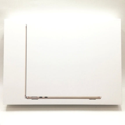 MacBook Air M2 / 13インチ / 2022(2024) / 16GB / 256GB / スターライト / ランク:A / MC7W4J/A / 【中古品管理番号:41544】