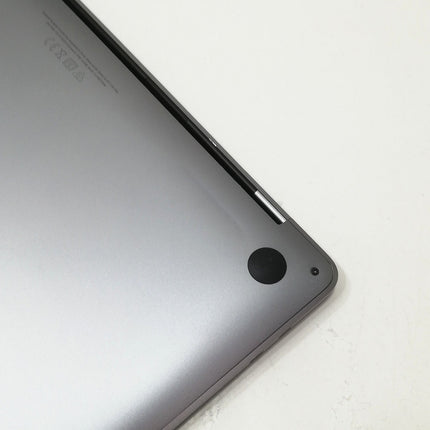 MacBook Pro M2 / 13インチ / 2022 / 8GB / 256GB / スペースグレイ / ランク:C / MNEH3J/A / 【中古品管理番号:41546】
