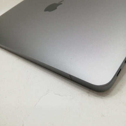 MacBook Air M1 / 13インチ / 2020 / 8GB / 256GB / スペースグレイ / ランク:B / MGN63J/A / A2337 【中古品管理番号:41548】