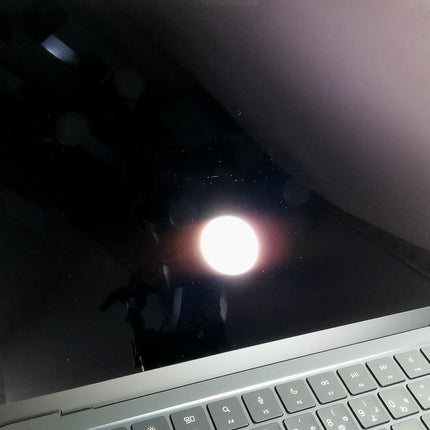 MacBook Air M2 / 13インチ / 2022 / 8GB / 256GB / ミッドナイト / ランク:C / MLY33J/A / A2681 【中古品管理番号:41552】