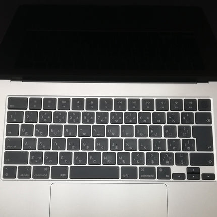 MacBook Air M2 / 15インチ / 2023 / 8GB / 256GB / スターライト / ランク:C / MQKU3J/A / 【中古品管理番号:41556】