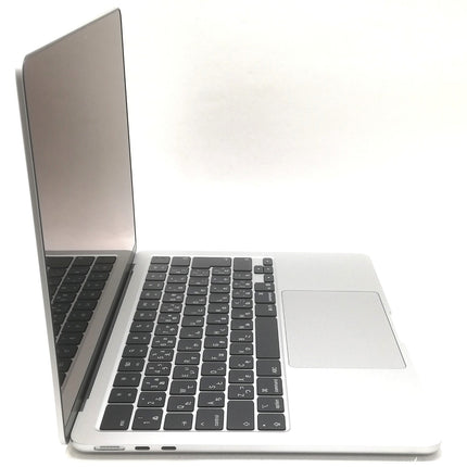 MacBook Air M4 / 13インチ / 2025 / 16GB / 256GB / シルバー / ランク:A / MW0W3J/A / 【中古品管理番号:41562】